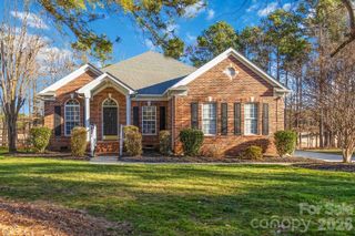10929 Sycamore Club Drive, Mint Hill, NC 28227