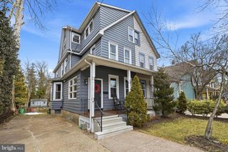 127 W COTTAGE AVE, Haddonfield, NJ 08033