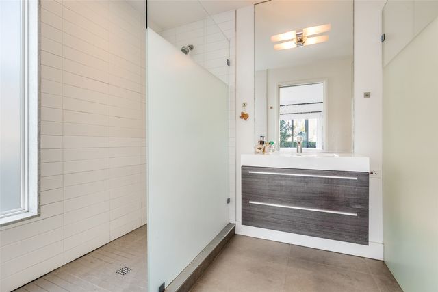 2412 Laneri Avenue, Dallas, TX 75206