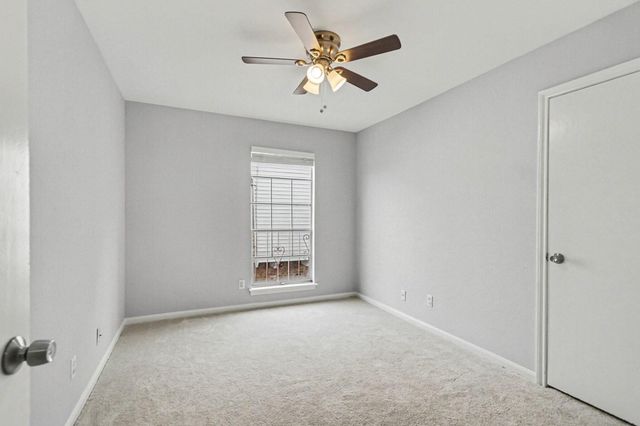 10654 Hazelhurst Drive 28, Houston, TX 77043