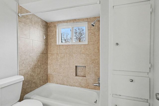 10654 Hazelhurst Drive 28, Houston, TX 77043