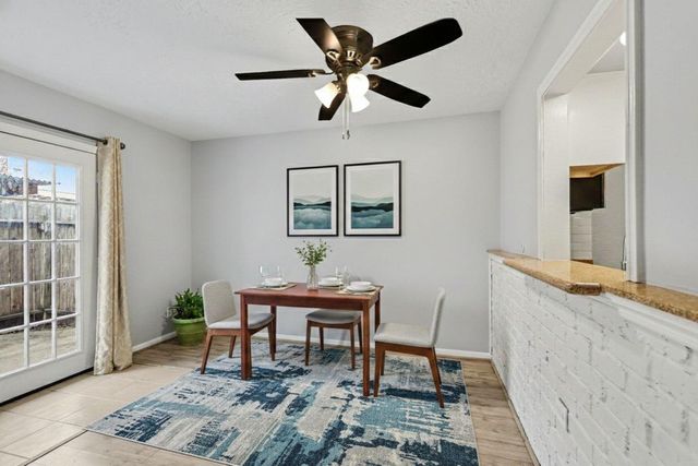 10654 Hazelhurst Drive 28, Houston, TX 77043