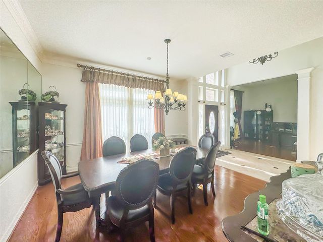 2305 Delta Bridge Drive, Pearland, TX 77584