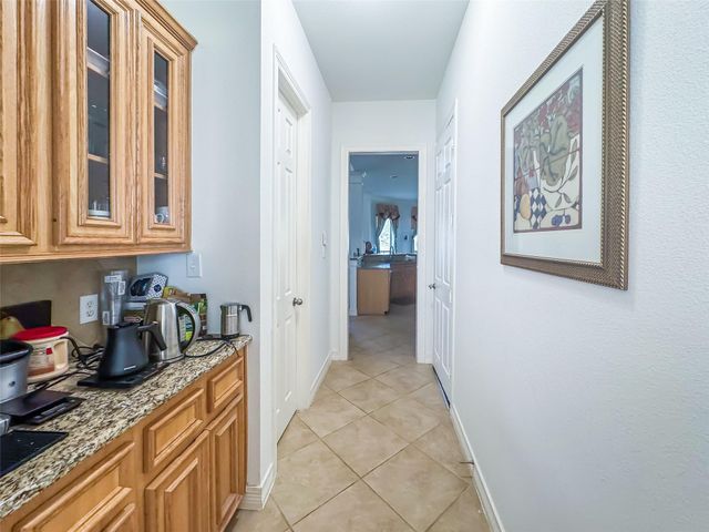 2305 Delta Bridge Drive, Pearland, TX 77584