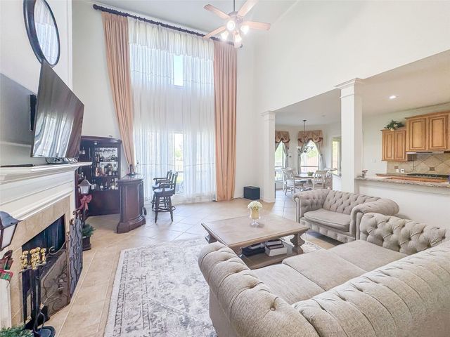 2305 Delta Bridge Drive, Pearland, TX 77584