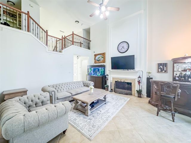 2305 Delta Bridge Drive, Pearland, TX 77584