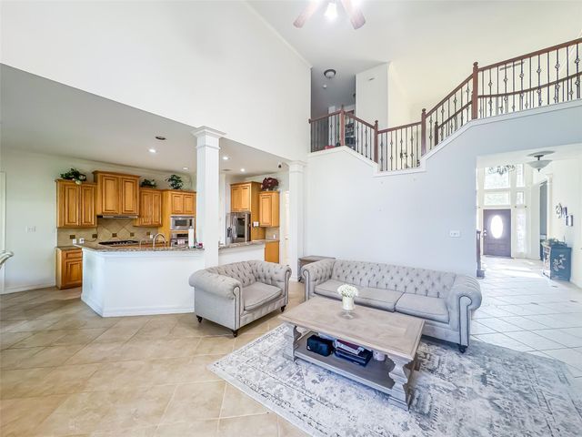 2305 Delta Bridge Drive, Pearland, TX 77584