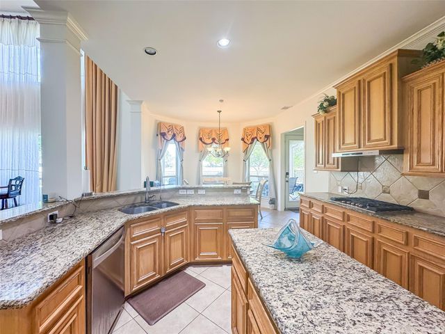 2305 Delta Bridge Drive, Pearland, TX 77584