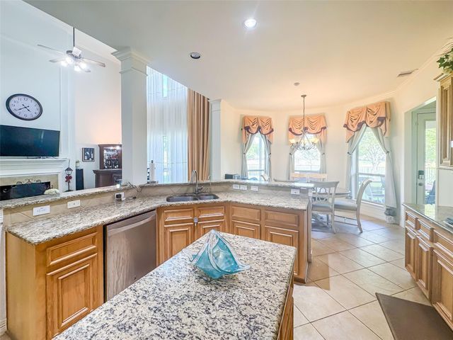 2305 Delta Bridge Drive, Pearland, TX 77584