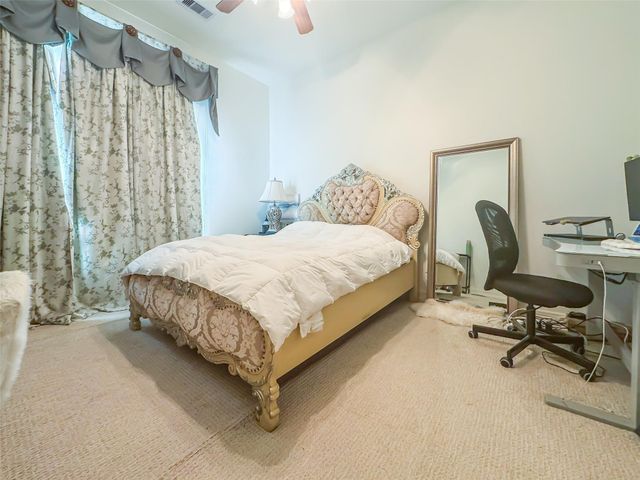 2305 Delta Bridge Drive, Pearland, TX 77584