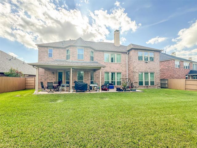 2305 Delta Bridge Drive, Pearland, TX 77584