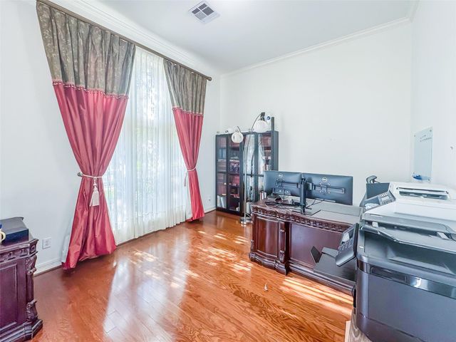 2305 Delta Bridge Drive, Pearland, TX 77584