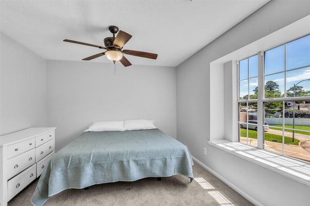 16919 Lacing Court, Crosby, TX 77532