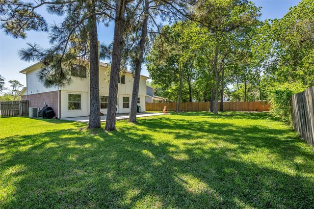 16919 Lacing Court, Crosby, TX 77532