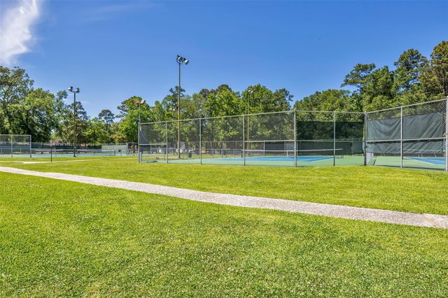 16919 Lacing Court, Crosby, TX 77532