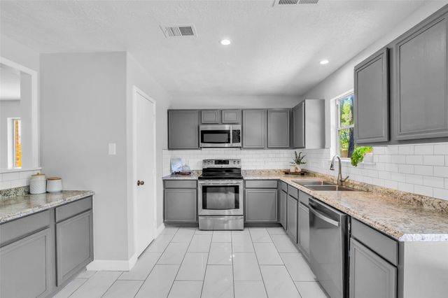 16919 Lacing Court, Crosby, TX 77532