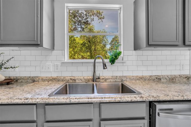 16919 Lacing Court, Crosby, TX 77532