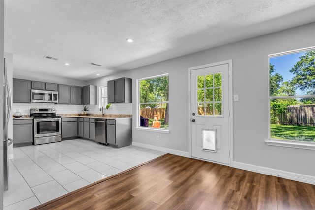 16919 Lacing Court, Crosby, TX 77532