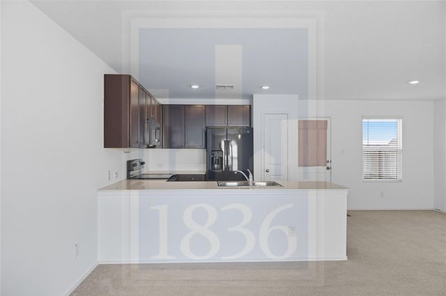 141 Texas Angel WAY, Jarrell, TX 76537