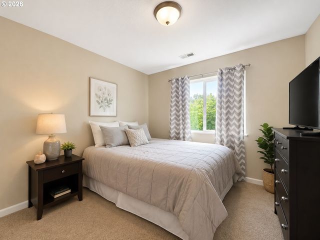 125 W FAIRFIELD St, Gladstone, OR 97027