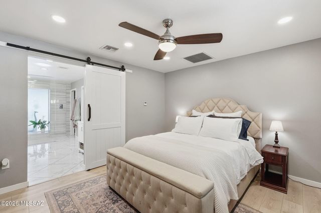 1801 N Howard Boulevard, Tucson, AZ 85716