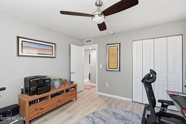 1801 N Howard Boulevard, Tucson, AZ 85716