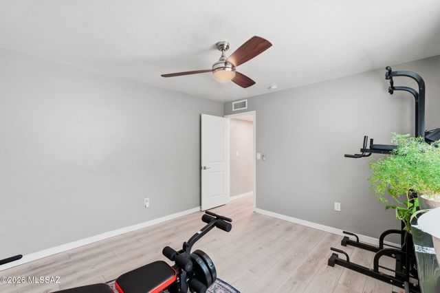 1801 N Howard Boulevard, Tucson, AZ 85716