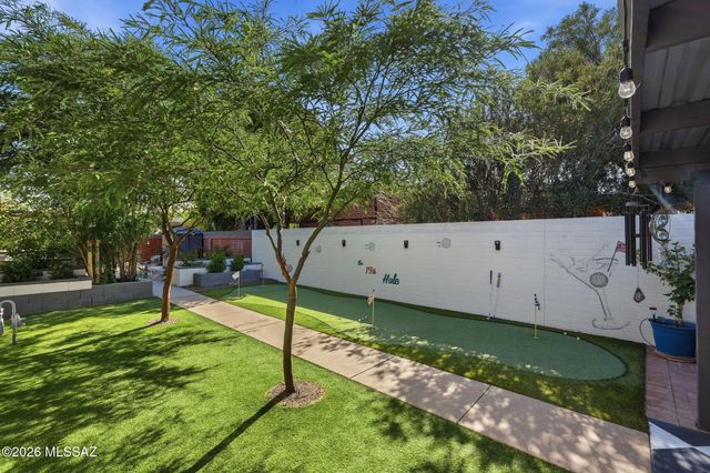 1801 N Howard Boulevard, Tucson, AZ 85716