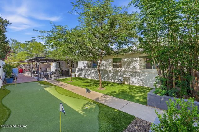 1801 N Howard Boulevard, Tucson, AZ 85716