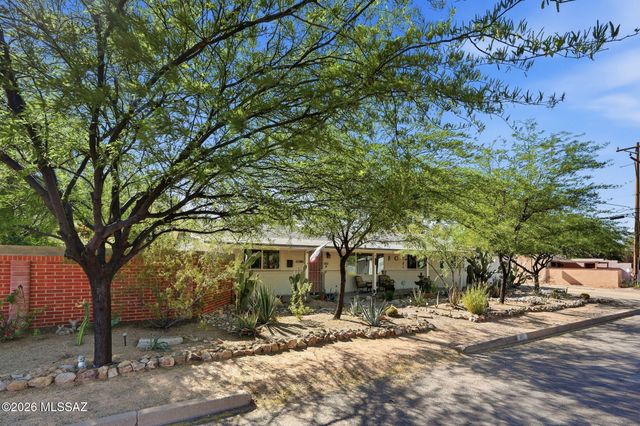 1801 N Howard Boulevard, Tucson, AZ 85716