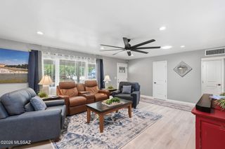 1801 N Howard Boulevard, Tucson, AZ 85716