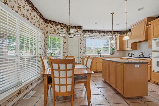 2613 Wexford Court, Norman, OK 73072