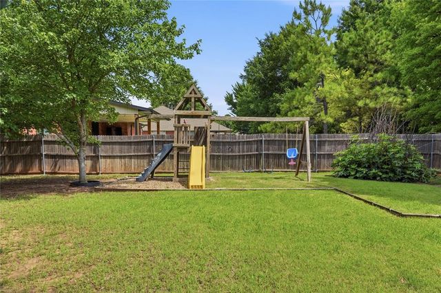 2613 Wexford Court, Norman, OK 73072