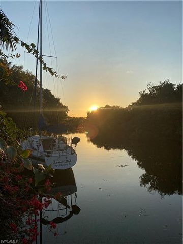 315 Shore DR, Fort Myers, FL 33905