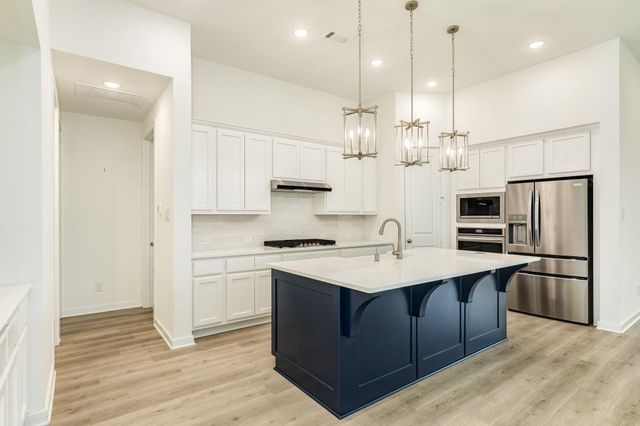 10222 Bison Drive, Manvel, TX 77583