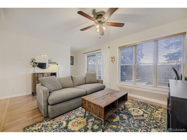 1909 S Kipling St A, Lakewood, CO 80227