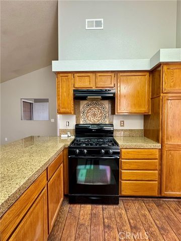 2105 Villines, San Jacinto, CA 92583