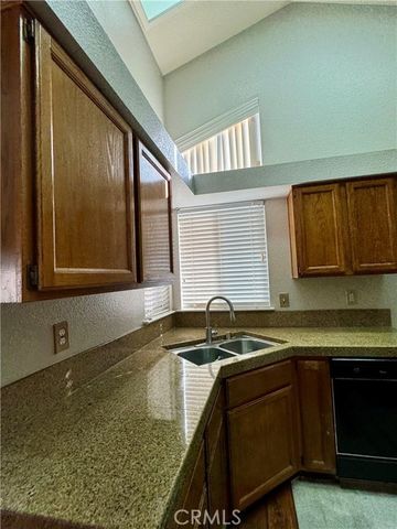 2105 Villines, San Jacinto, CA 92583