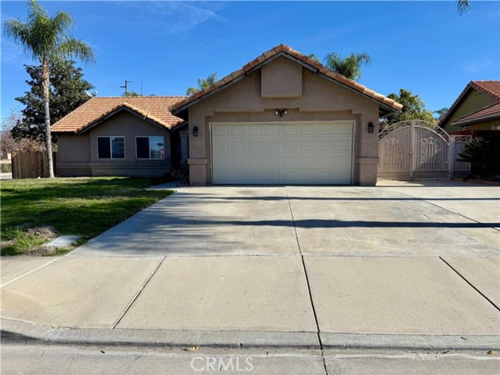 2105 Villines, San Jacinto, CA 92583