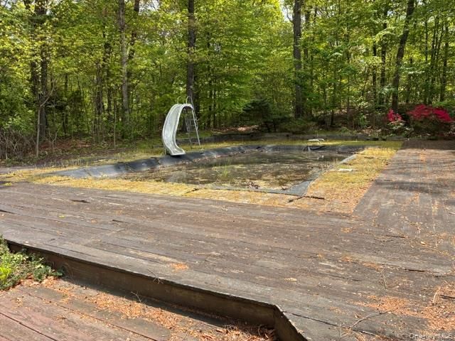 80 Alpine Way, South Huntington, NY 11746