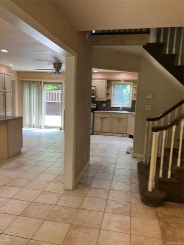 80 Alpine Way, South Huntington, NY 11746