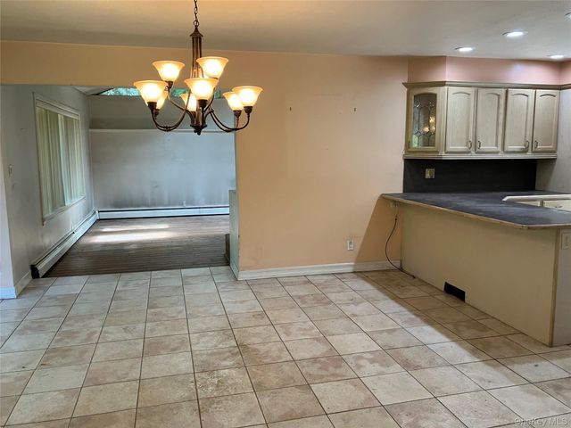80 Alpine Way, South Huntington, NY 11746