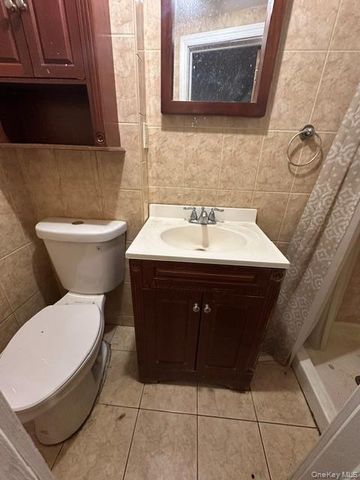80 Alpine Way, South Huntington, NY 11746