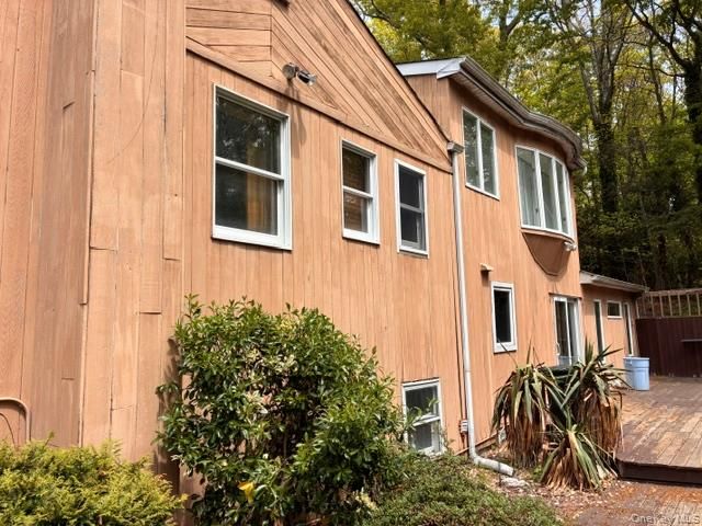 80 Alpine Way, South Huntington, NY 11746
