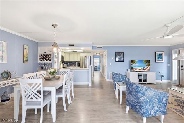 1927 SE 40th TER 107, Cape Coral, FL 33904