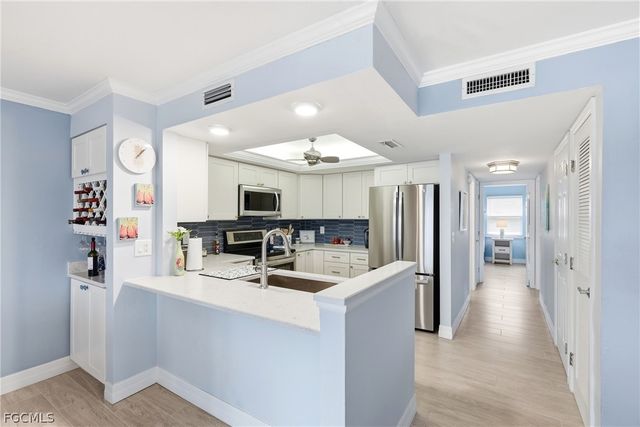 1927 SE 40th TER 107, Cape Coral, FL 33904