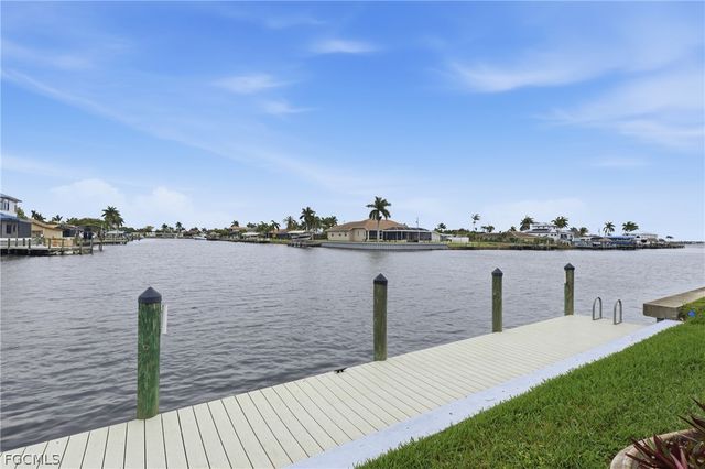 1927 SE 40th TER 107, Cape Coral, FL 33904