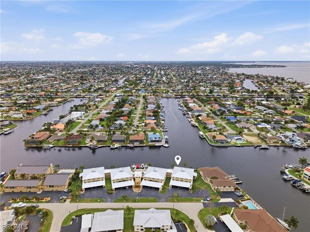 1927 SE 40th TER 107, Cape Coral, FL 33904