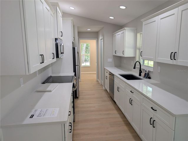 4258 SW 157TH COURT SW, Ocala, FL 34481
