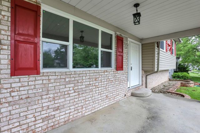 5085 Brush Ridge Court, Columbus, OH 43228
